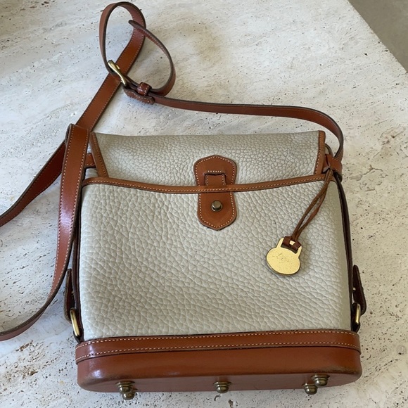 Dooney and Bourke Crossbody Bag - Picture 3 of 4